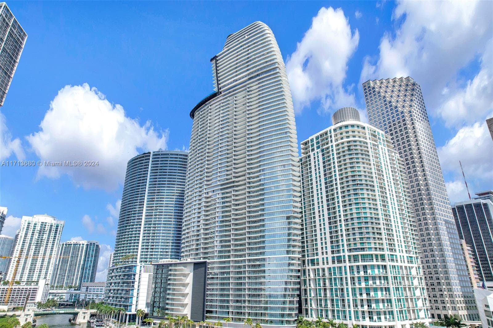 300 Biscayne Blvd Way 2608 photo 1