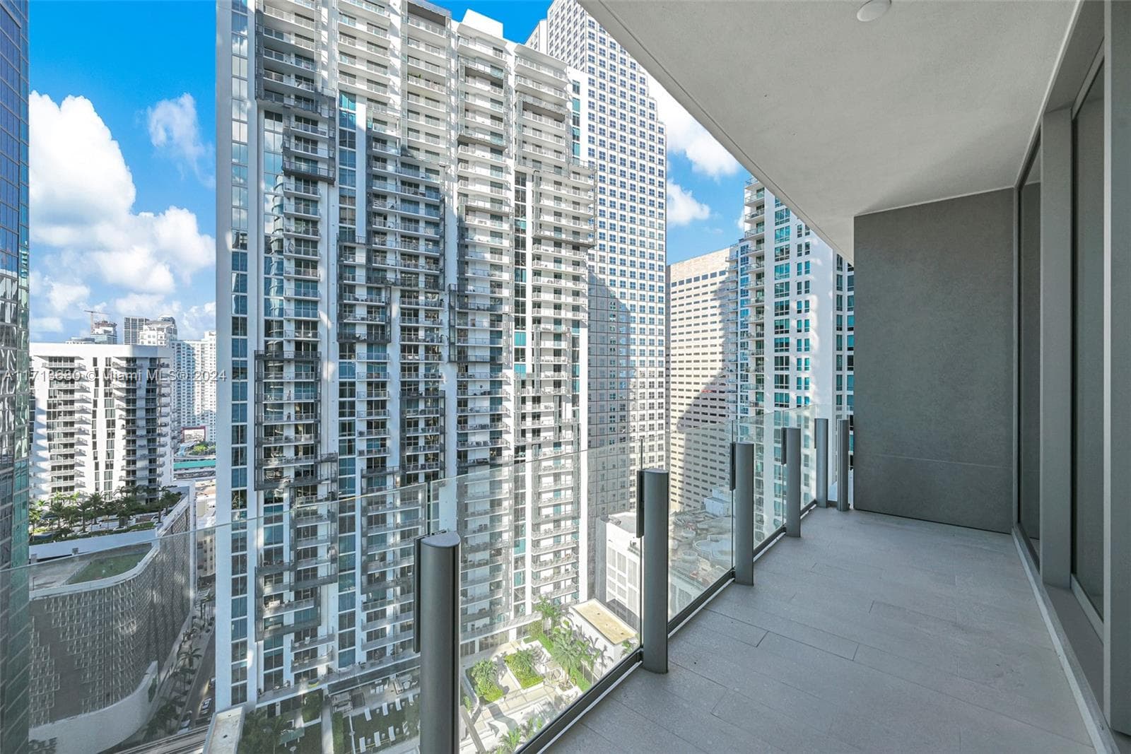 300 Biscayne Blvd Way 2608 photo 24