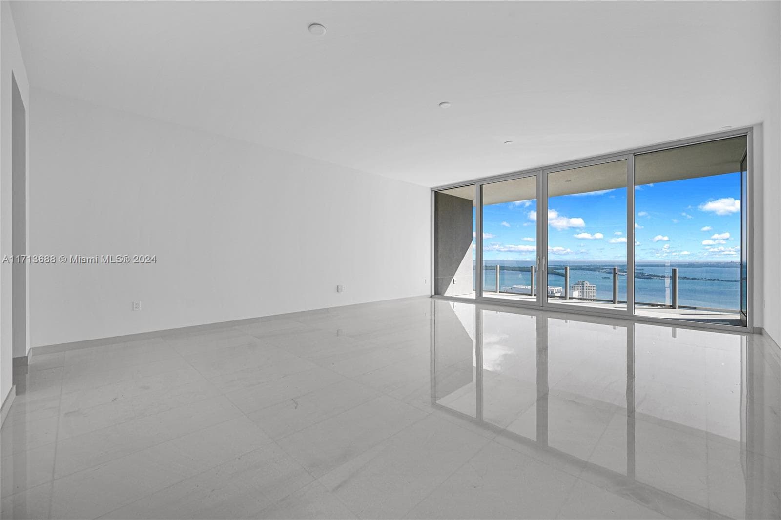 300 Biscayne Blvd Way #4303 5