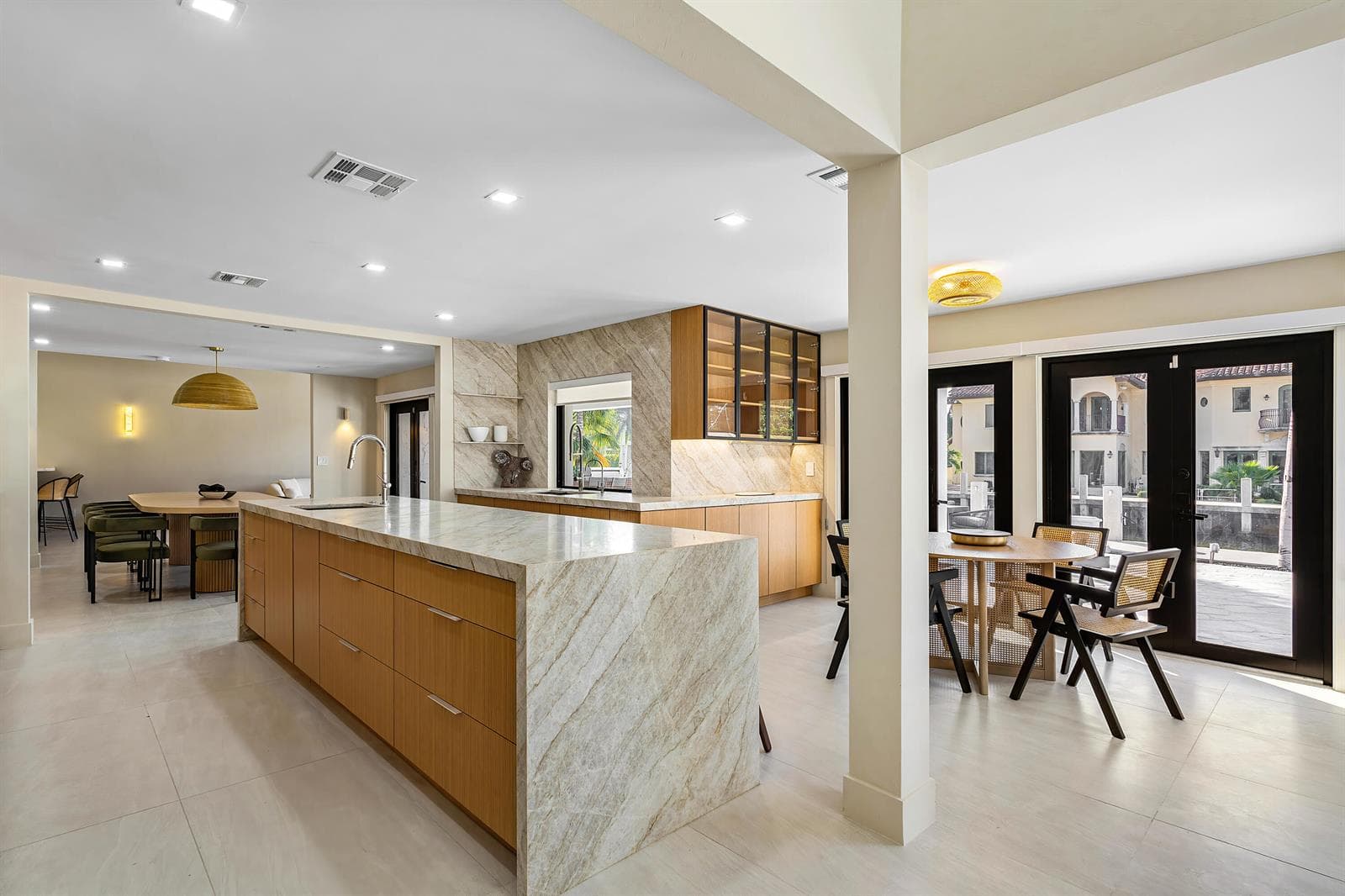425 Coral Way photo 24