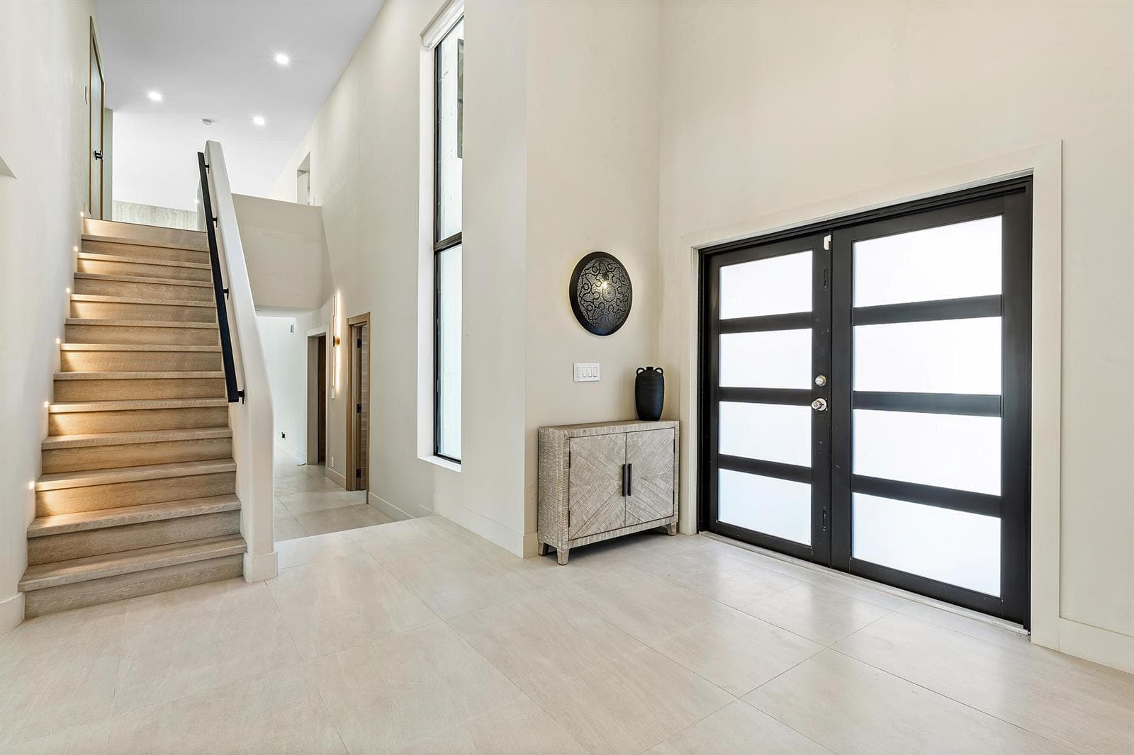 425 Coral Way photo 8