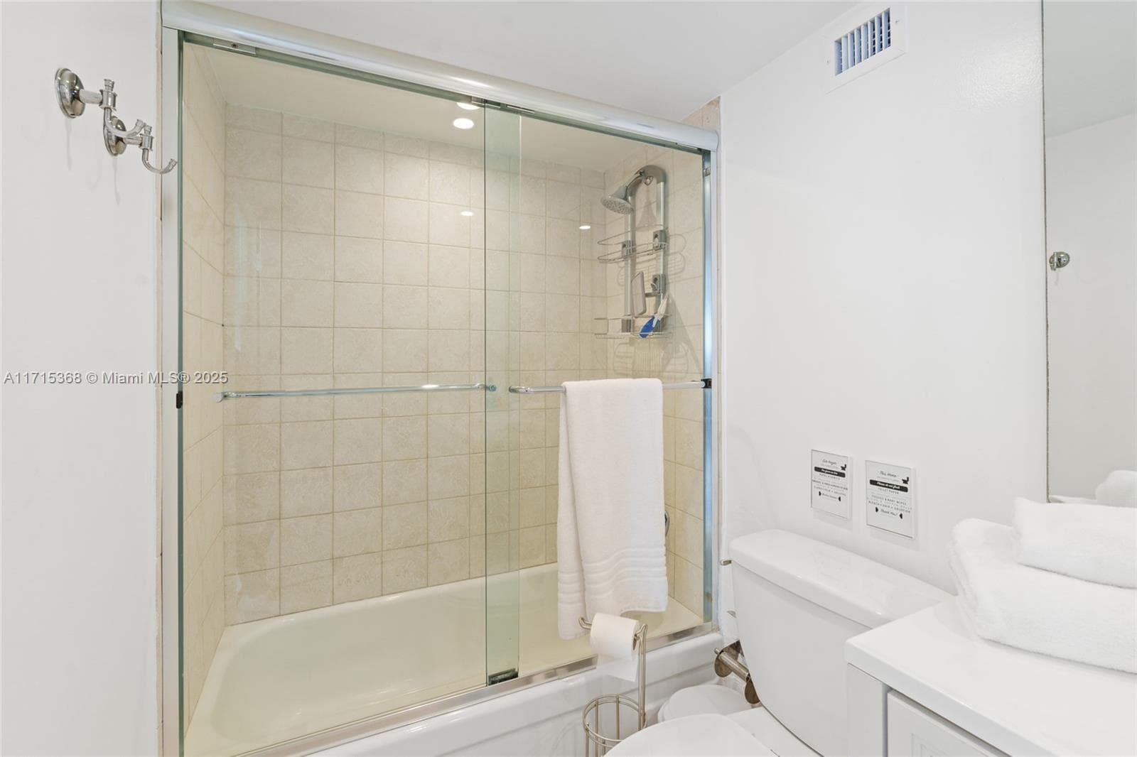 9195 Collins Ave 1103 photo 17