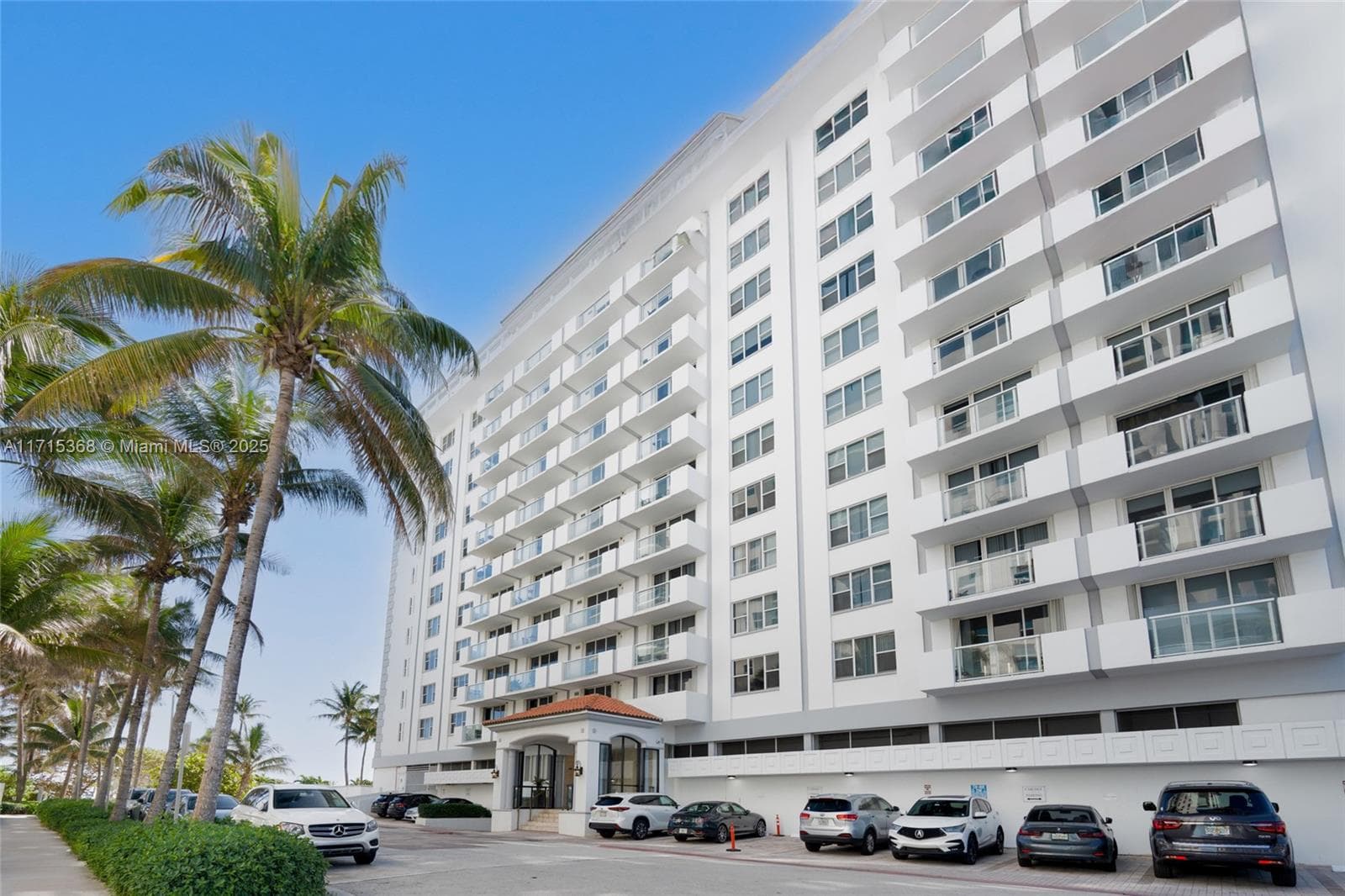 9195 Collins Ave 1103 photo 25