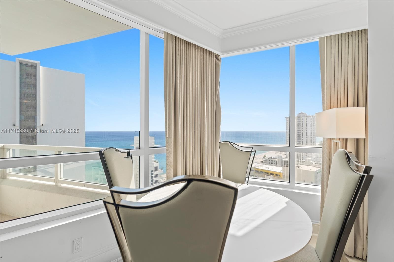 4401 Collins Ave 2104 photo 13
