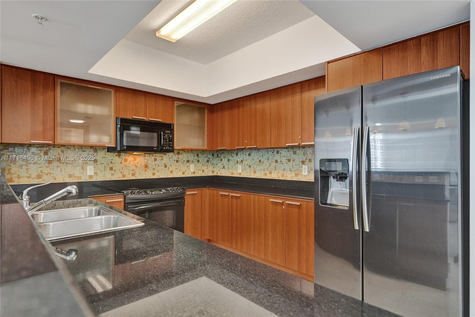 16699 Collins Ave 2405 photo 2