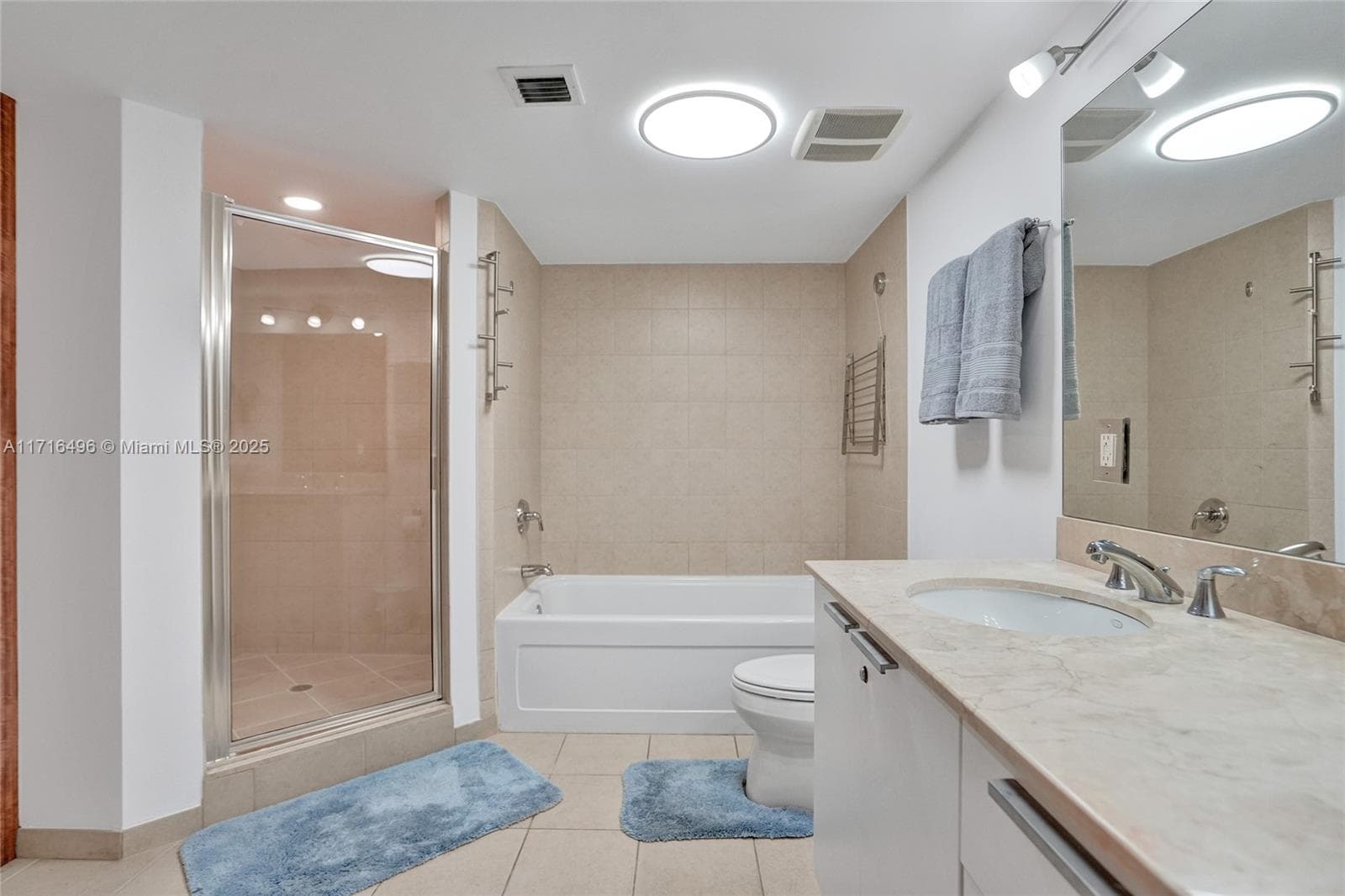 16699 Collins Ave 2405 photo 21