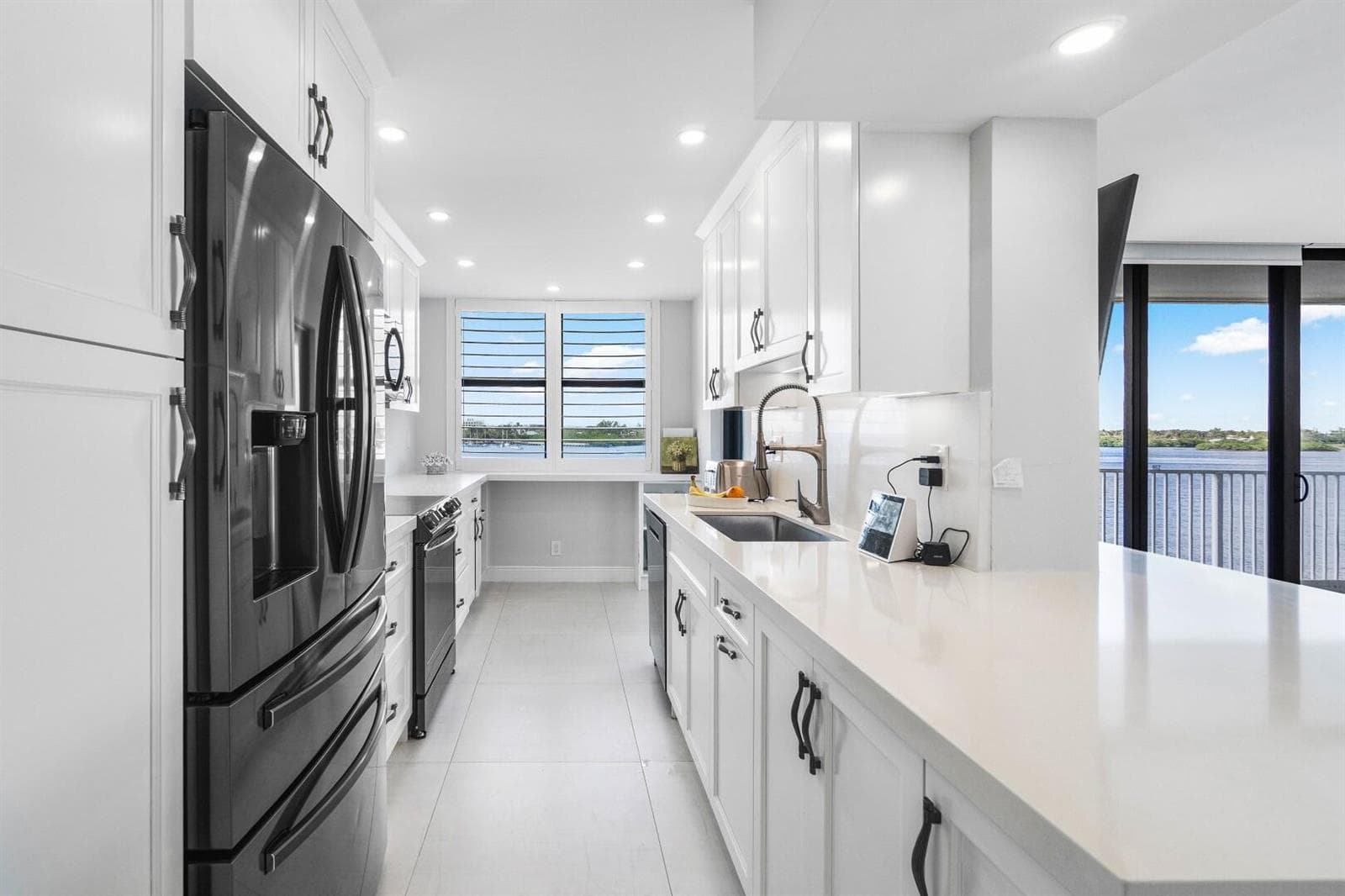 2860 S Ocean Boulevard 506 photo 7
