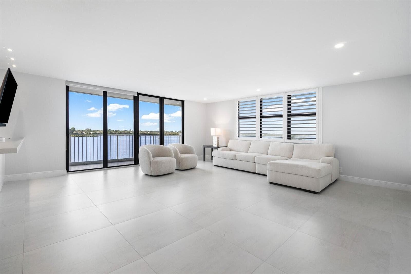 2860 S Ocean Boulevard 506 photo 4