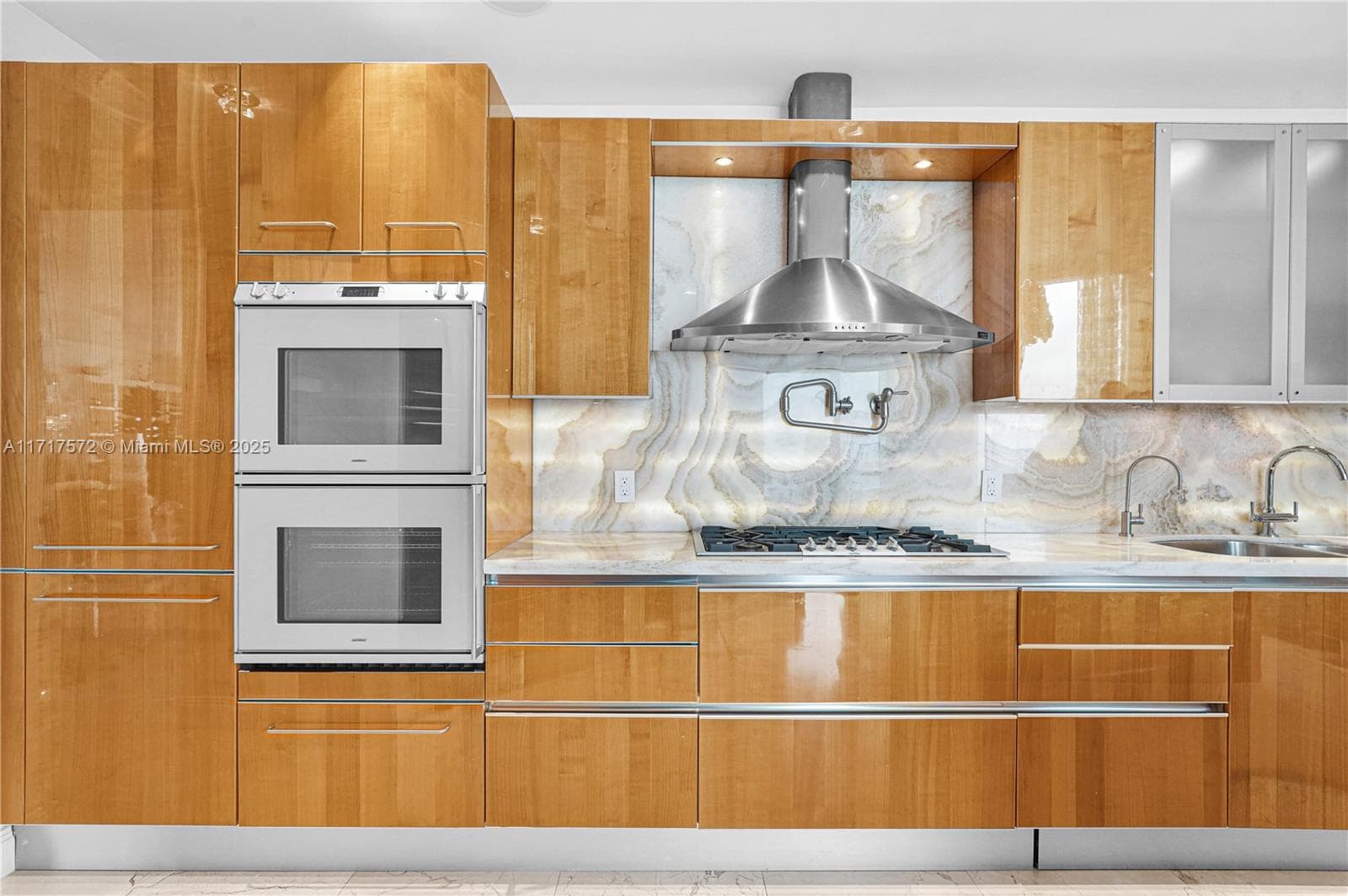 16051 Collins Ave 1004 photo 20