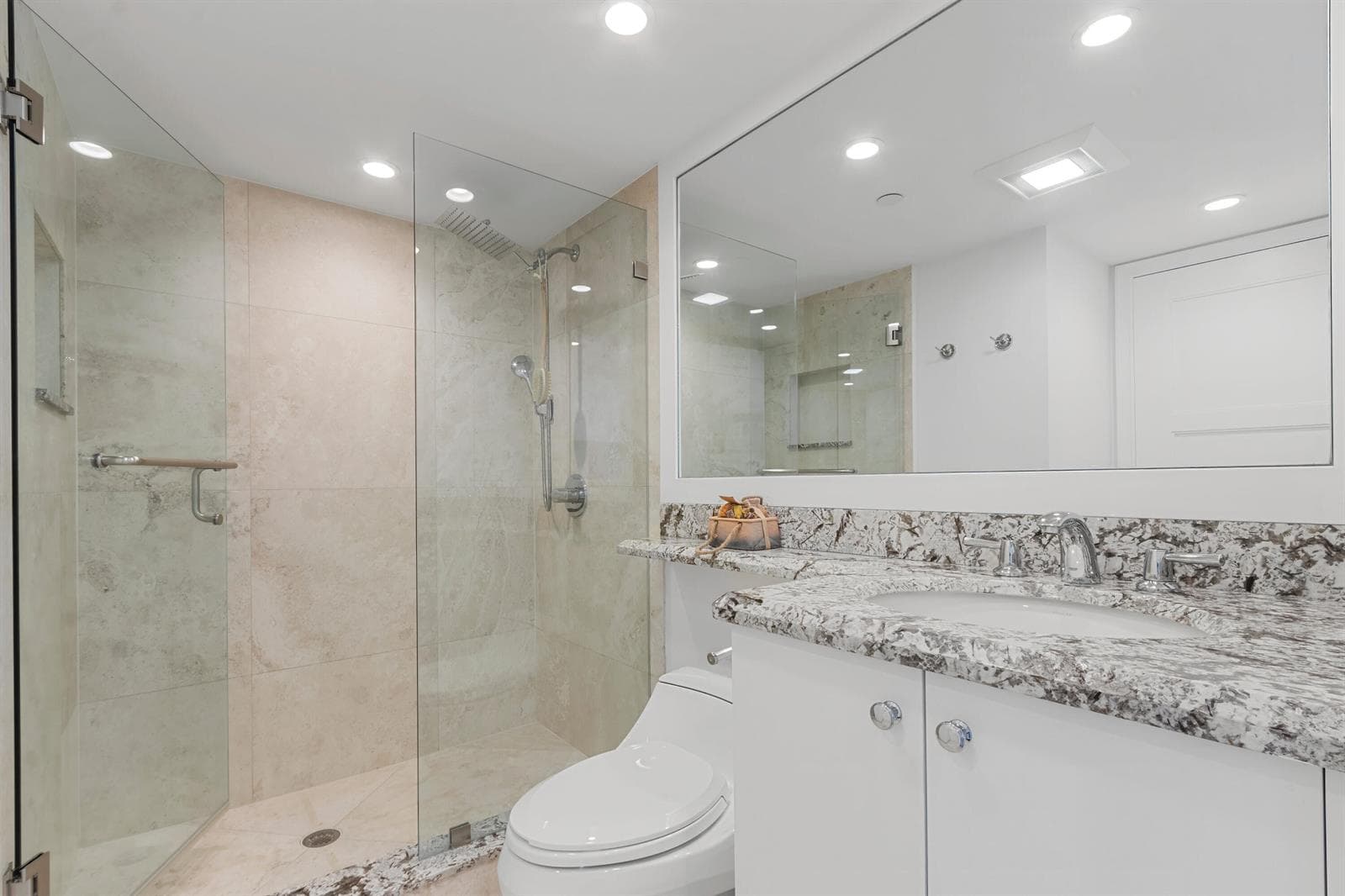 250 S Ocean 4e Boulevard 4-e photo 23