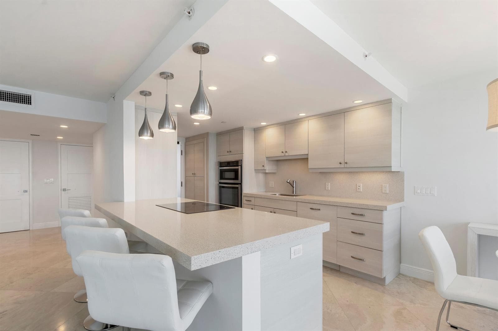 250 S Ocean 4e Boulevard 4-e photo 4