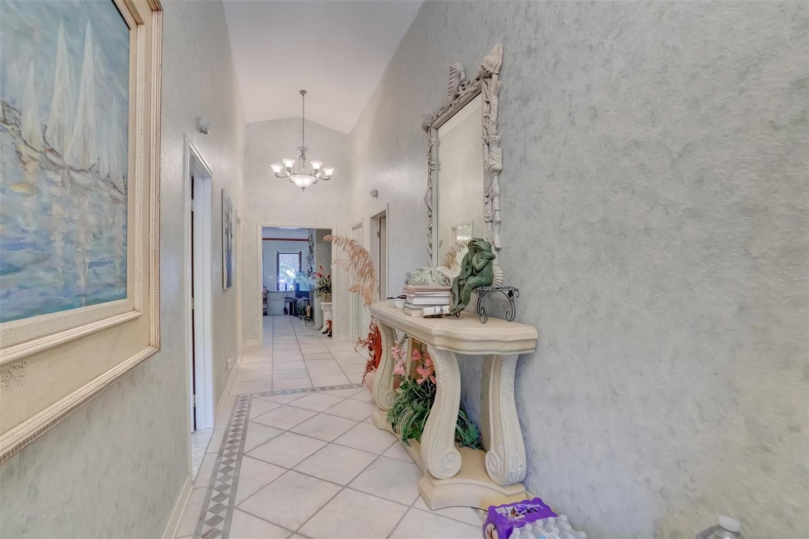 305 S Riverside Drive photo 12