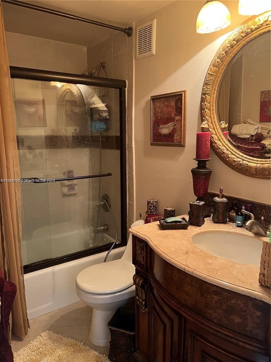 400 Kings Point Dr 106 photo 24