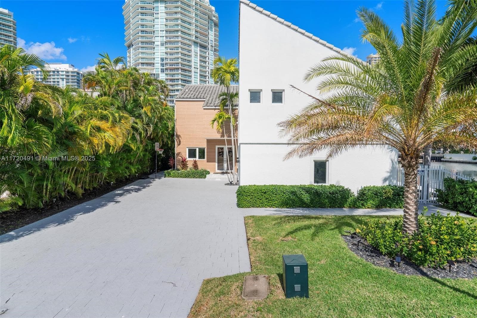 201 Atlantic Ave 3