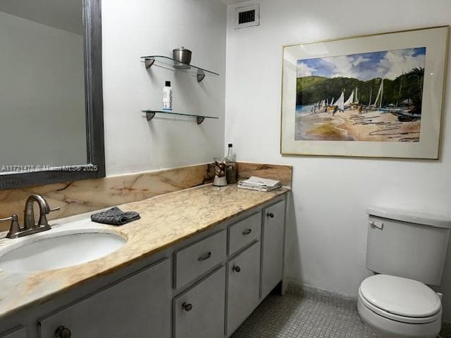 5401 Collins Ave 430 photo 20