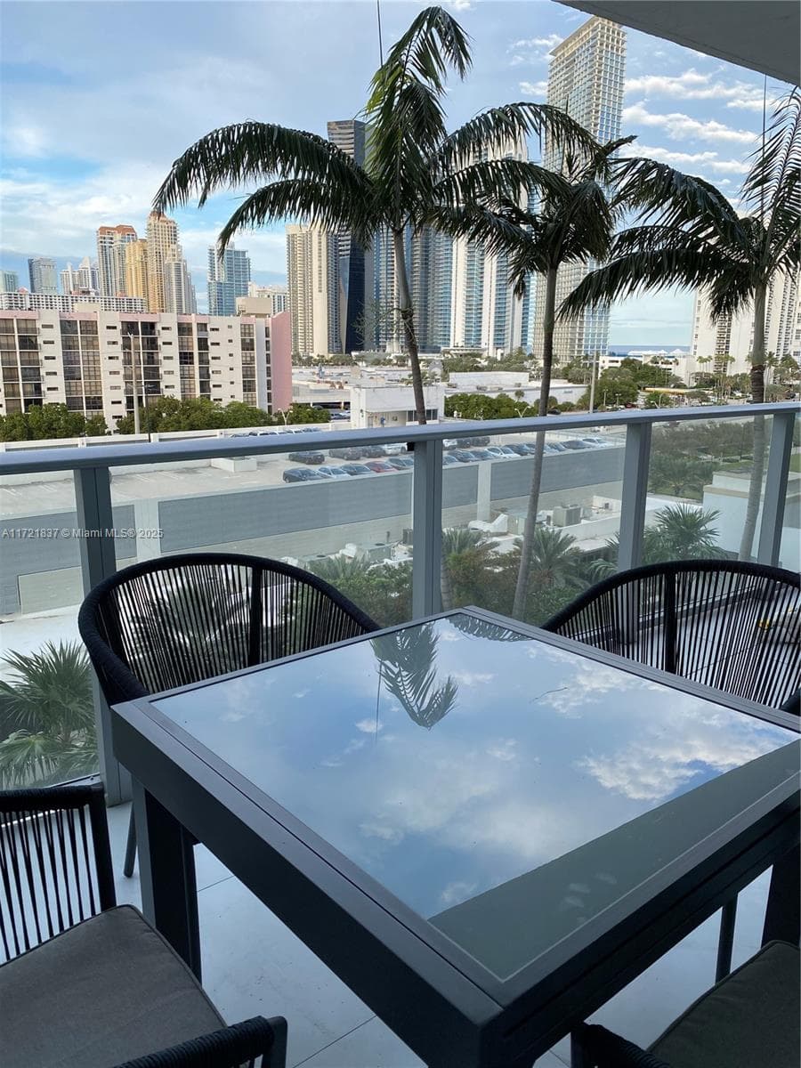 300 Sunny Isles Blvd 4-703 photo 17