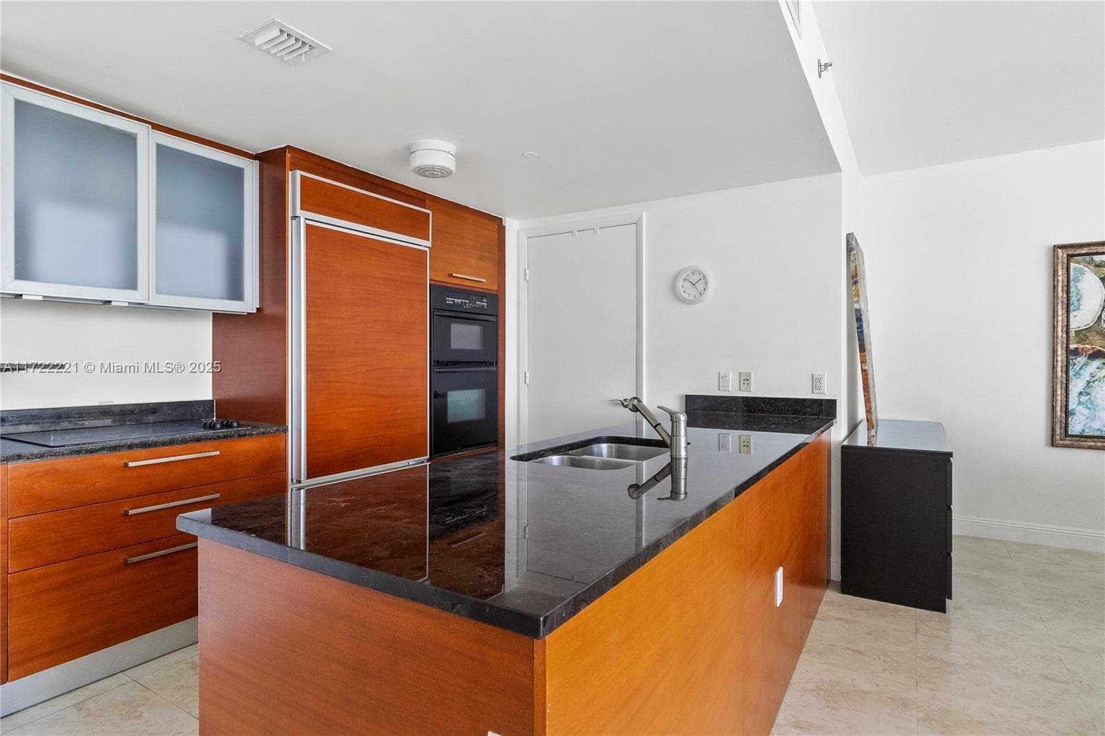 1830 S Ocean Dr 4507 photo 6
