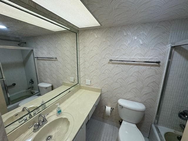 230 174th Street 814 photo 20
