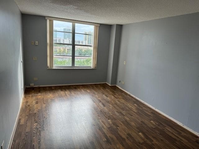 230 174th Street 814 photo 21