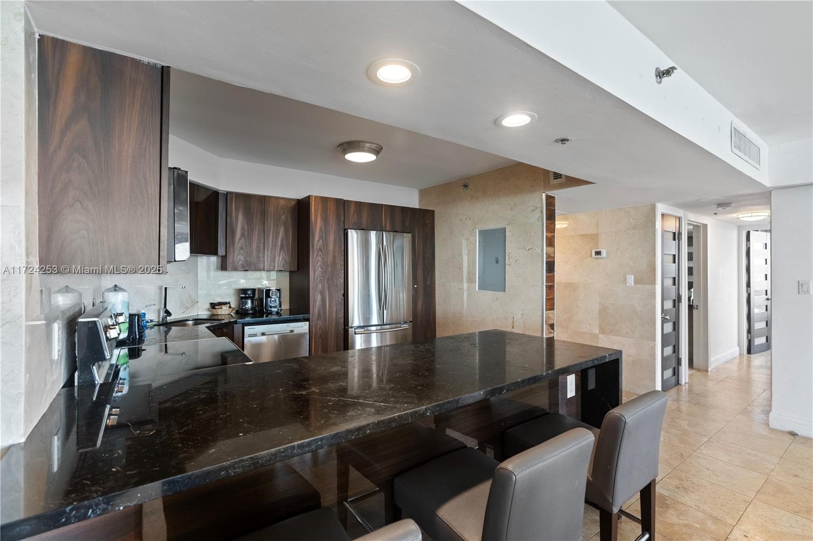 5225 Collins Ave 501 photo 16