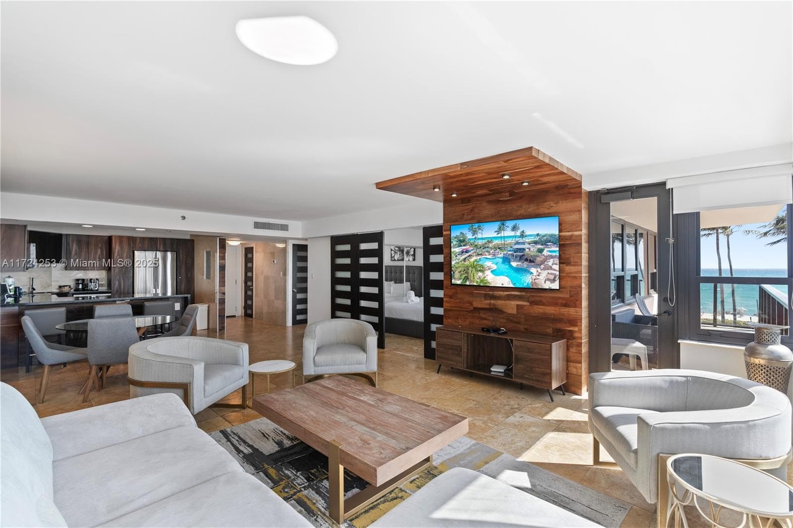 5225 Collins Ave 501 photo 12
