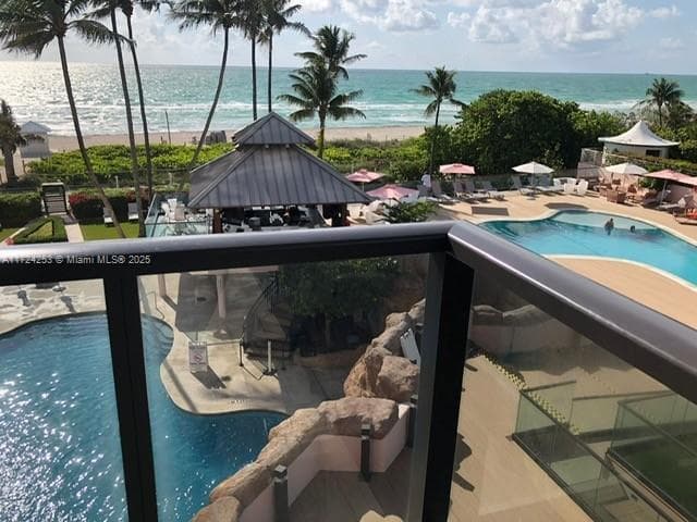 5225 Collins Ave 501 photo 5