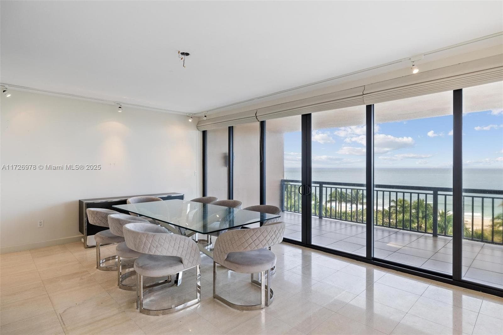 10175 Collins Ave 502 photo 3