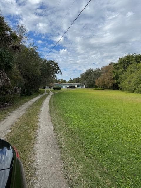 3241 N Indian River Drive photo 5
