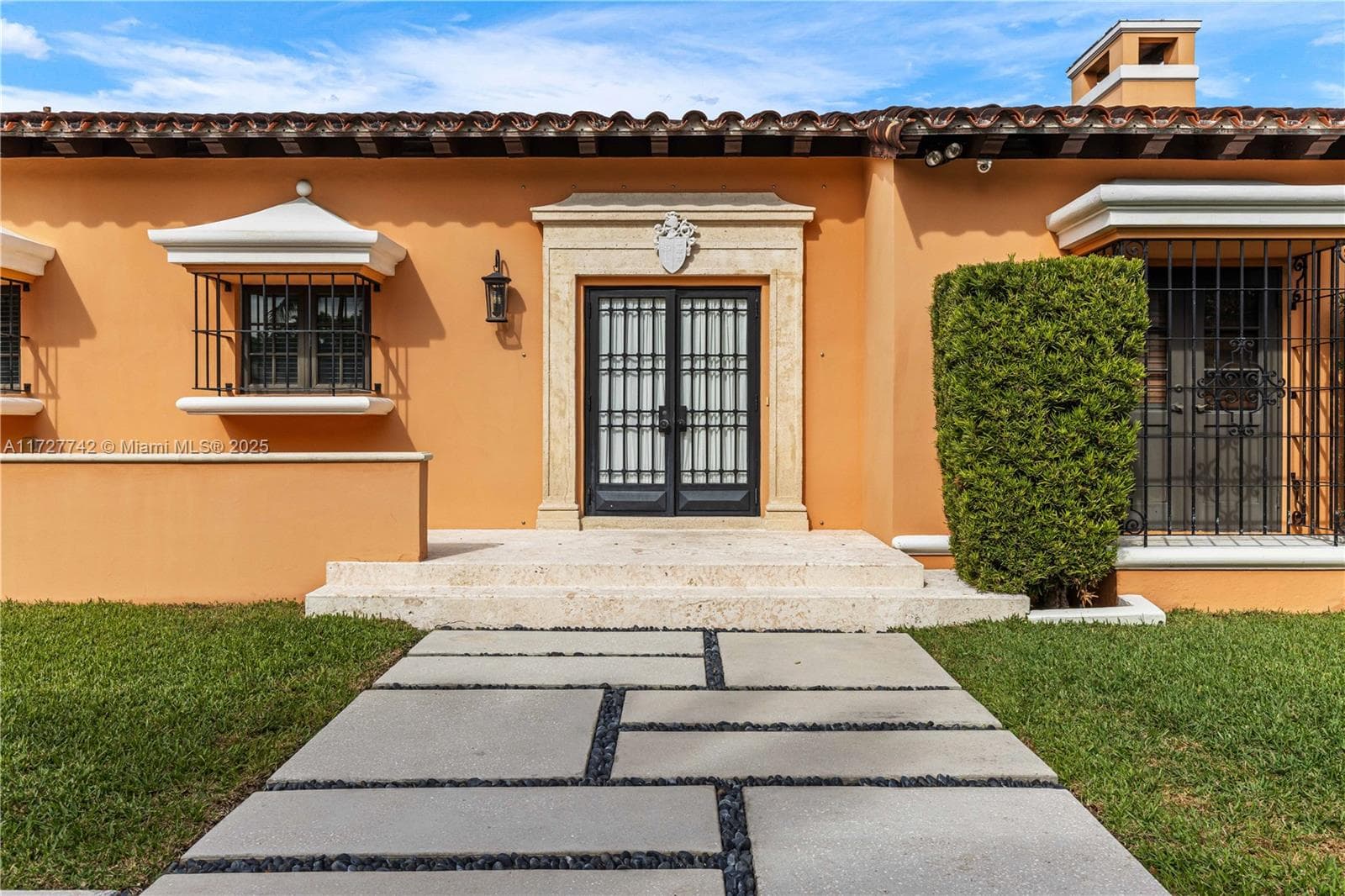 1181 S Alhambra Cir photo 9