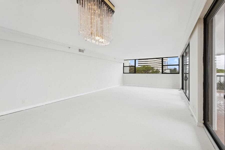 400 N Flagler Drive 501 photo 13