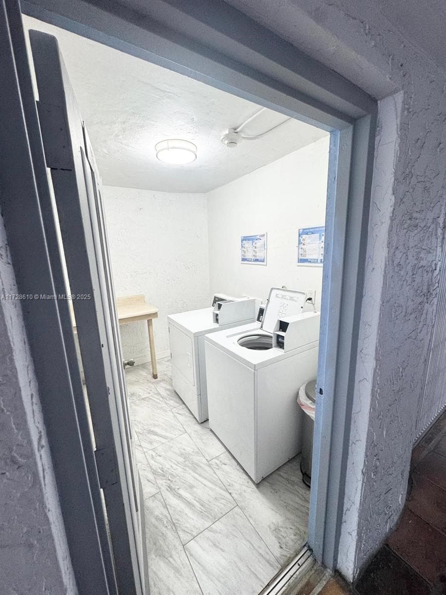 1650 NE 115th St 506 photo 17