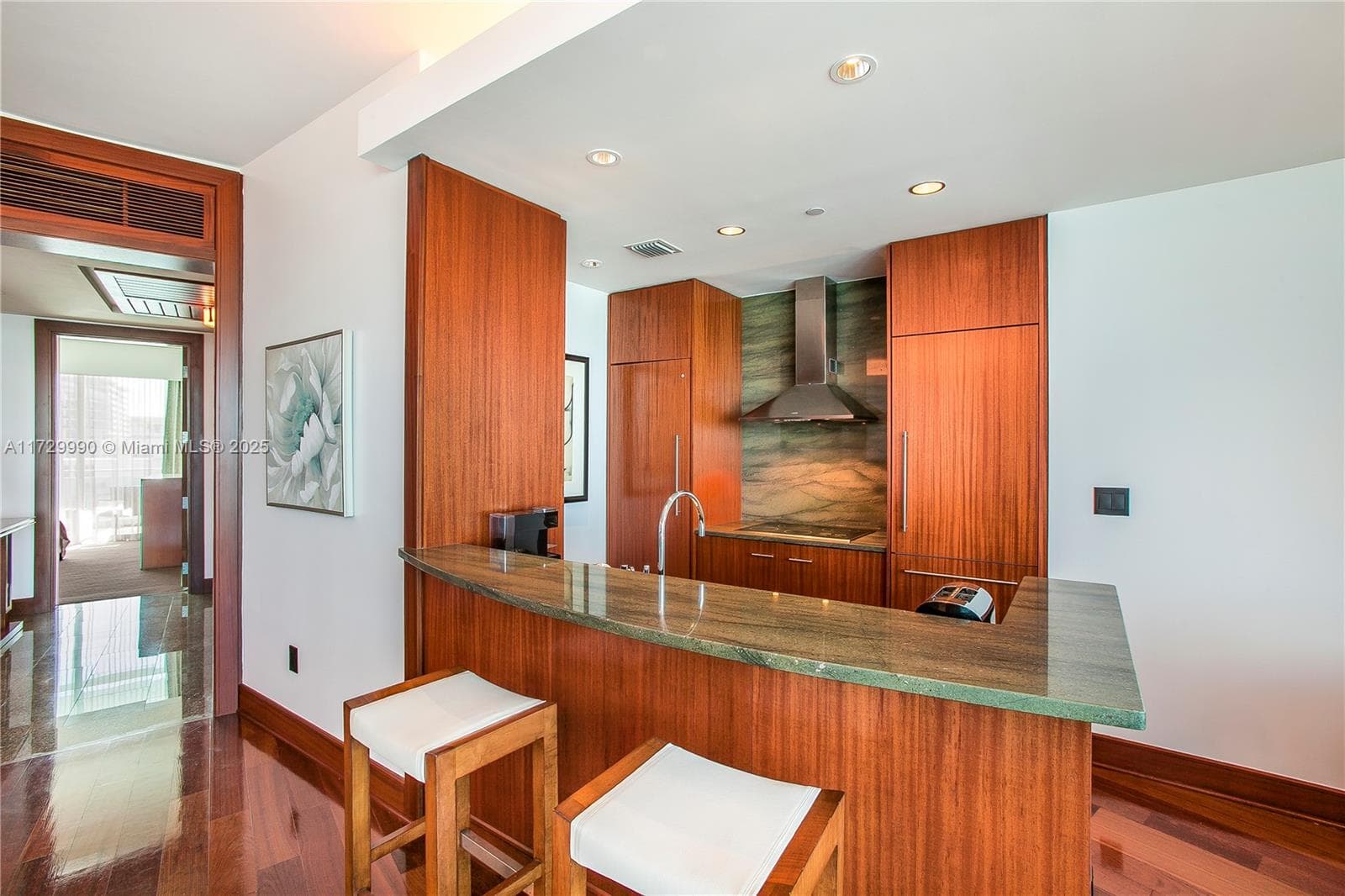 10295 Collins Ave 1613 photo 8