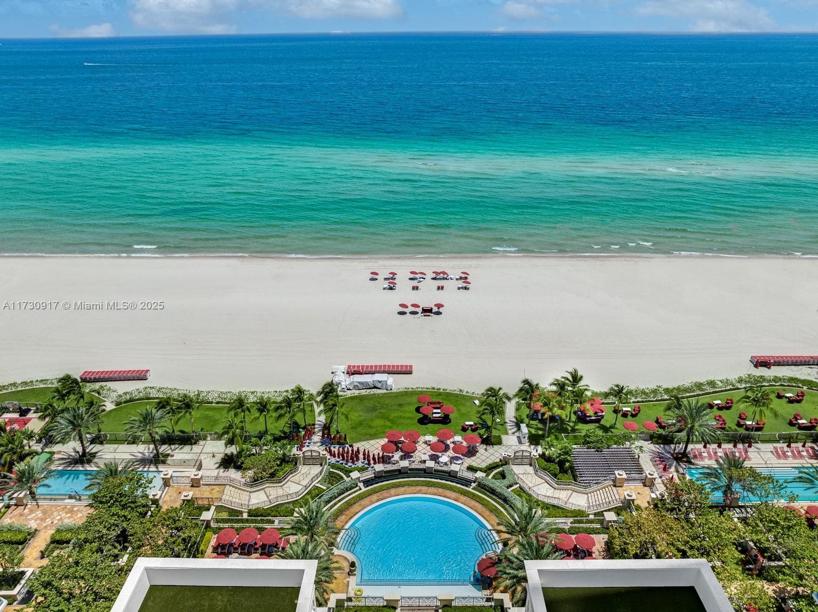 17901 Collins Ph4705 photo 5