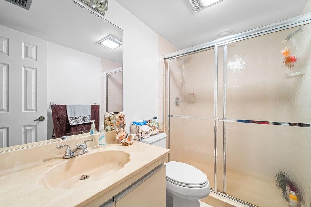 356 Golfview Road 505 photo 11
