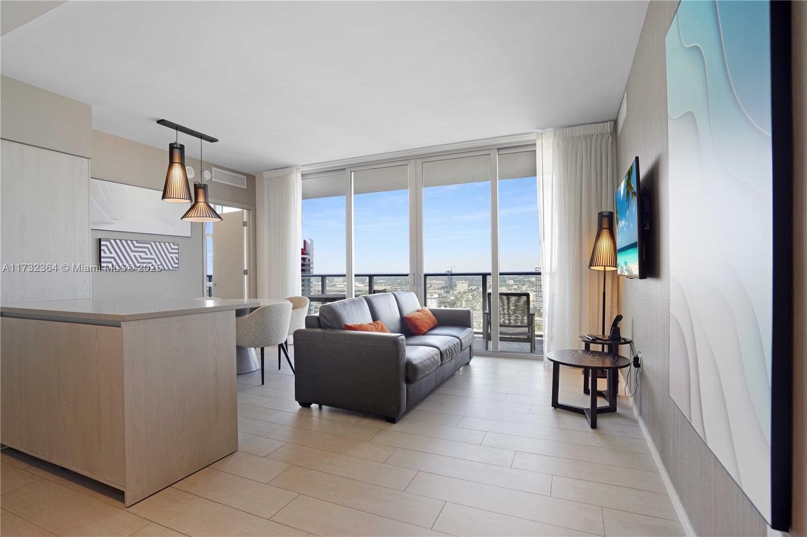 4010 S Ocean Dr R2604 photo 2