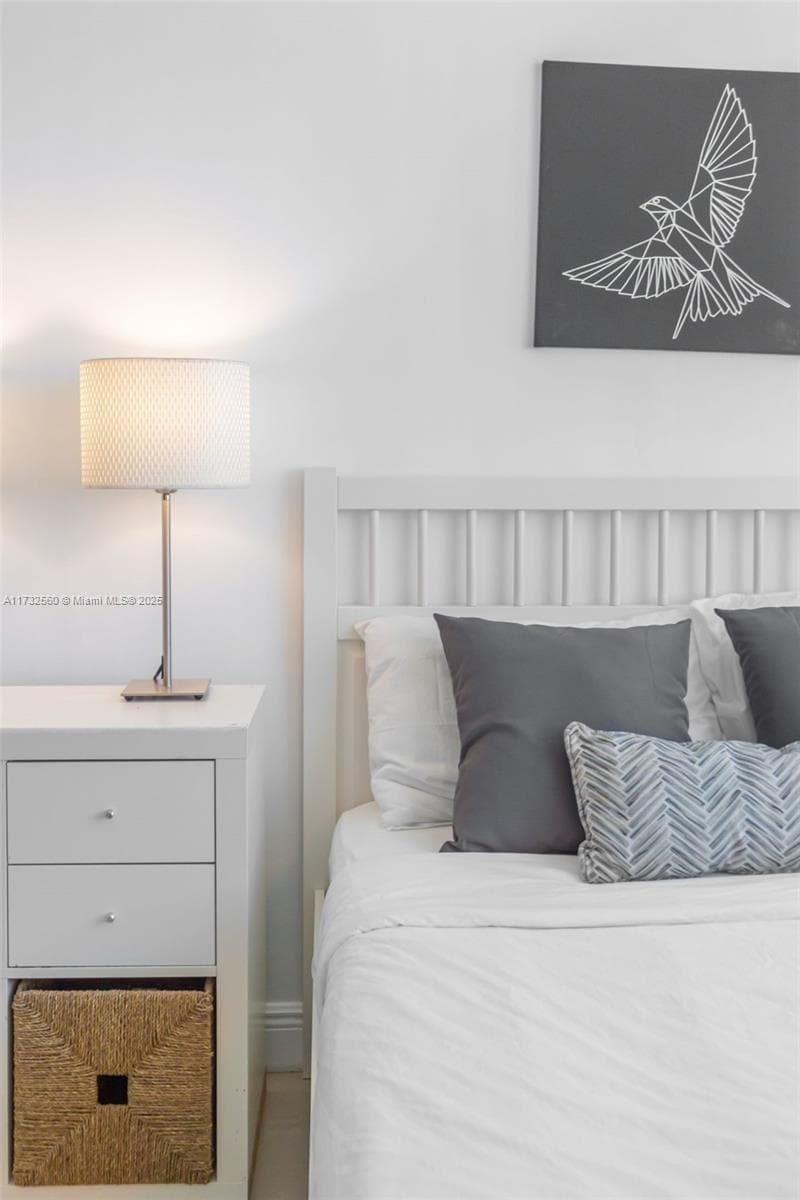 5445 Collins Ave 1623 photo 24