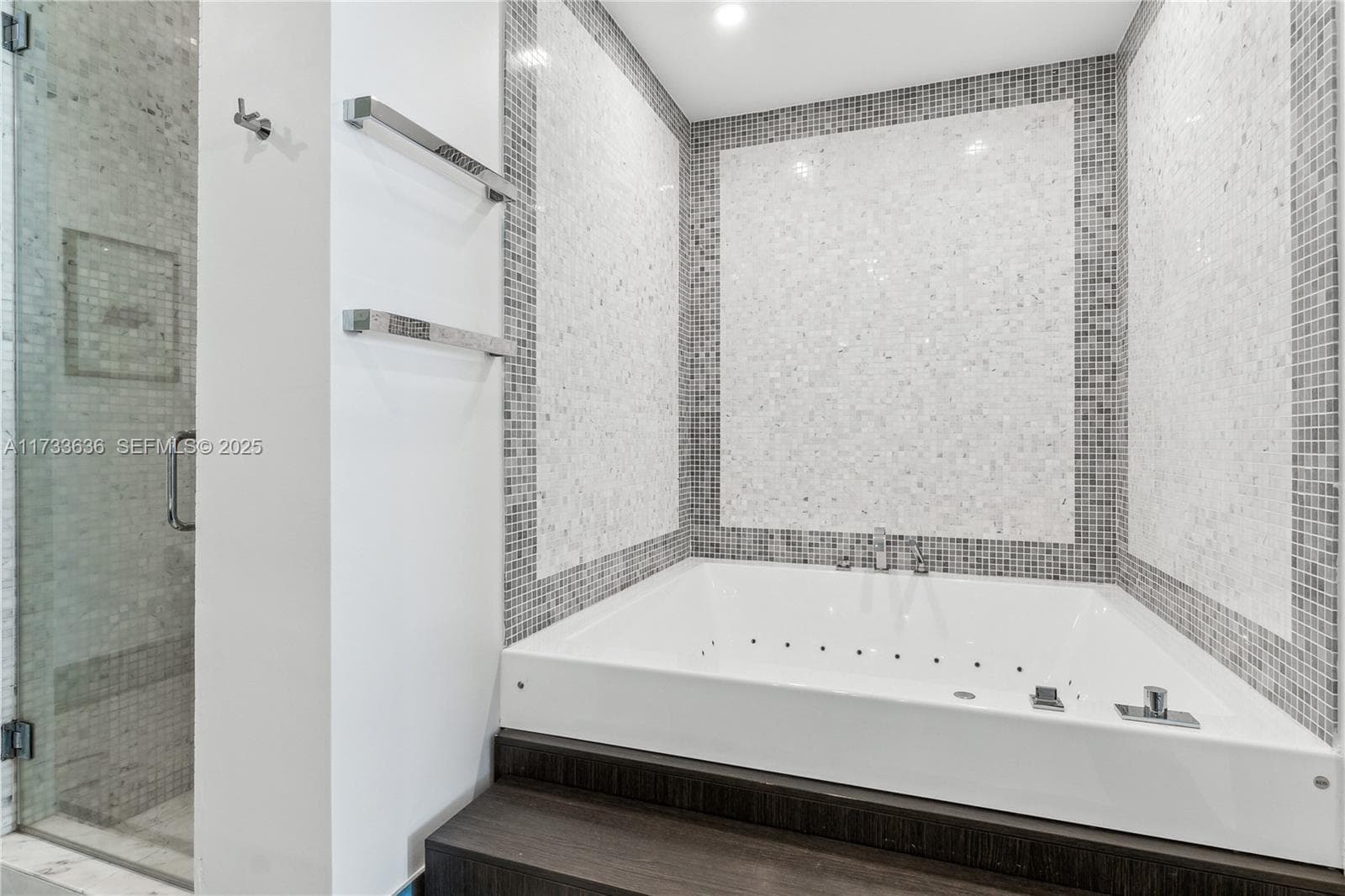 200 Biscayne Boulevard Way 4912 photo 16
