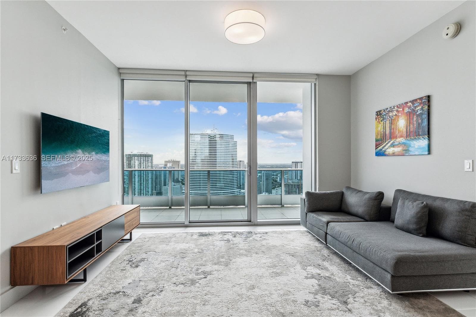 200 Biscayne Boulevard Way 4912 photo 1