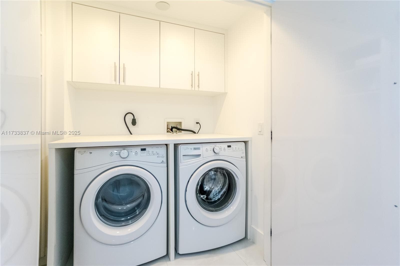 17301 Biscayne Blvd 207 photo 23