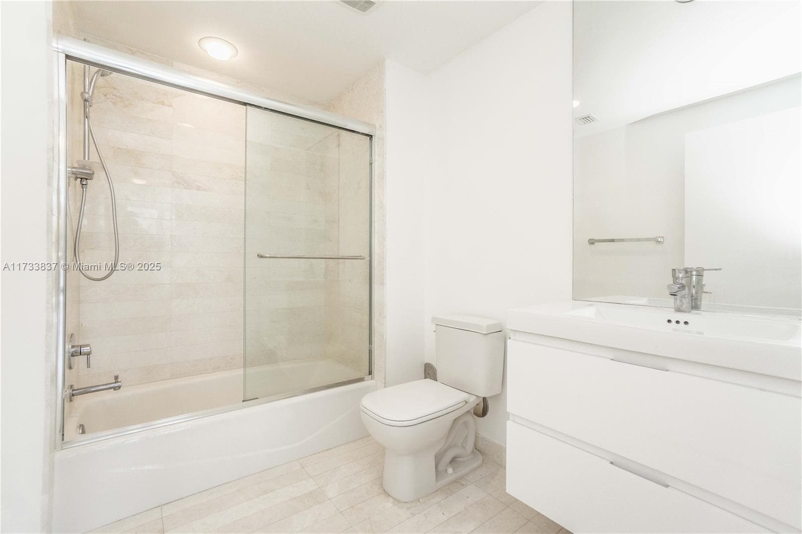17301 Biscayne Blvd 207 photo 22