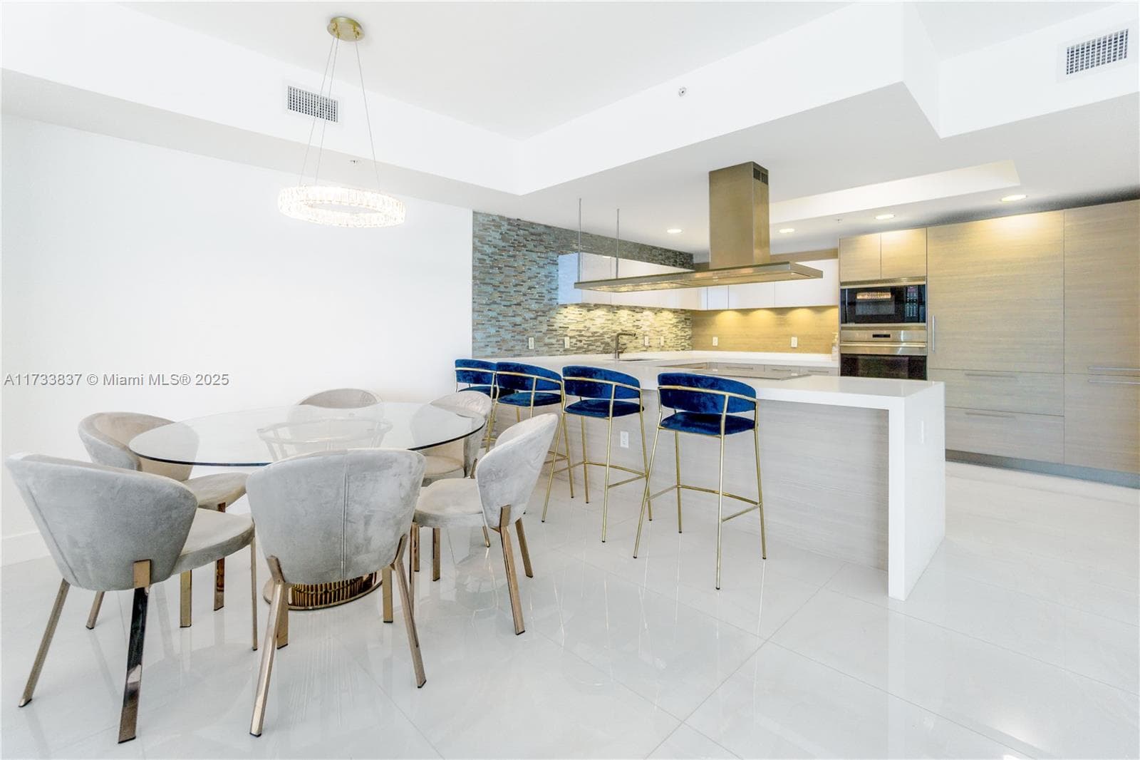 17301 Biscayne Blvd 207 photo 7