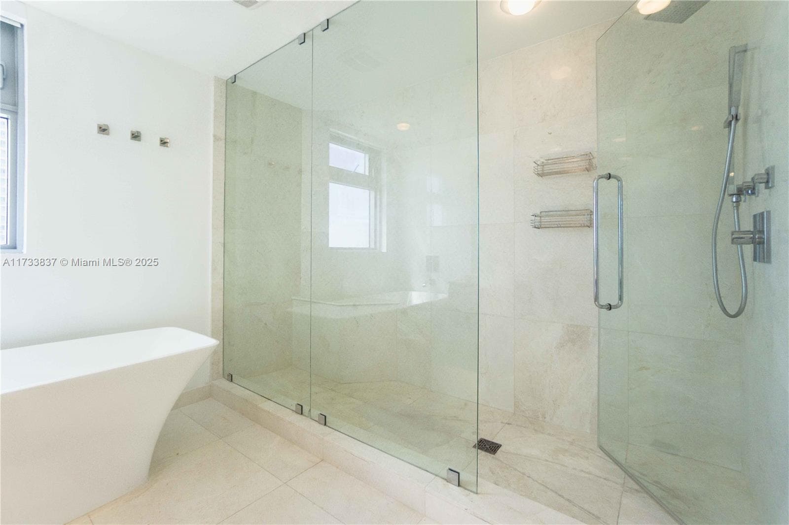 17301 Biscayne Blvd 207 photo 14