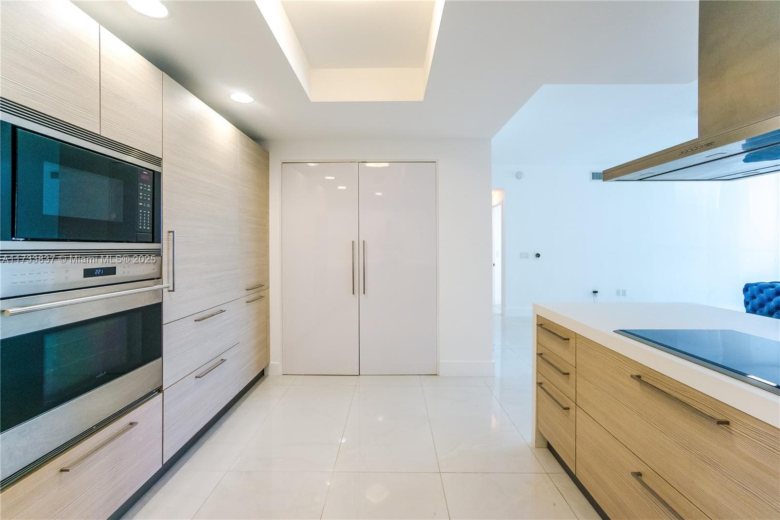17301 Biscayne Blvd 207 photo 18
