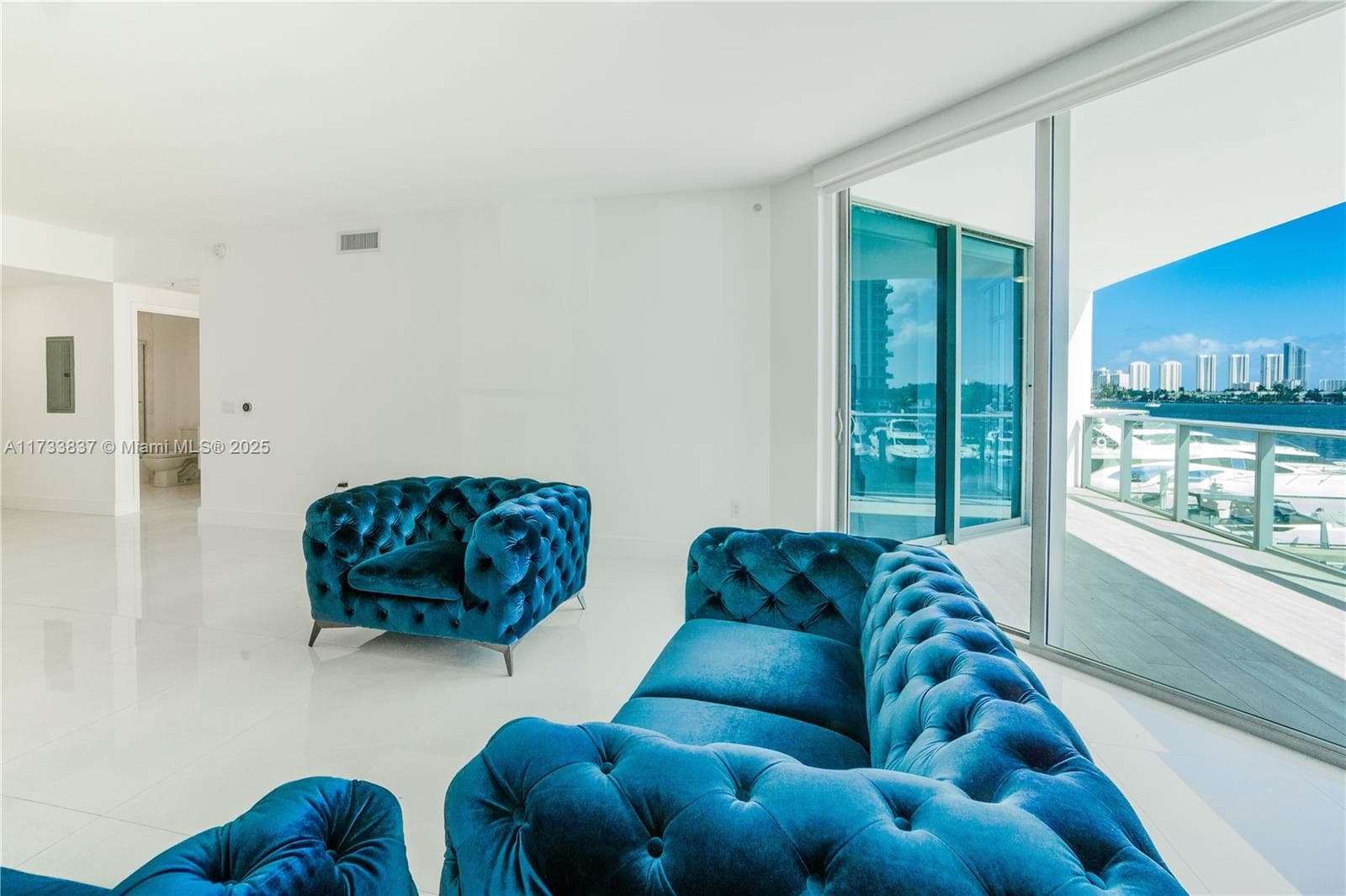 17301 Biscayne Blvd 207 photo 19