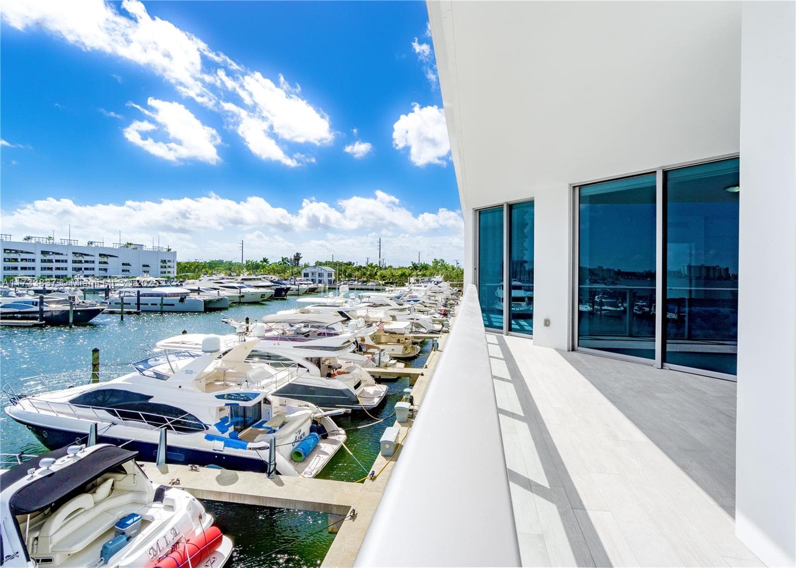 17301 Biscayne Blvd 207 photo 4