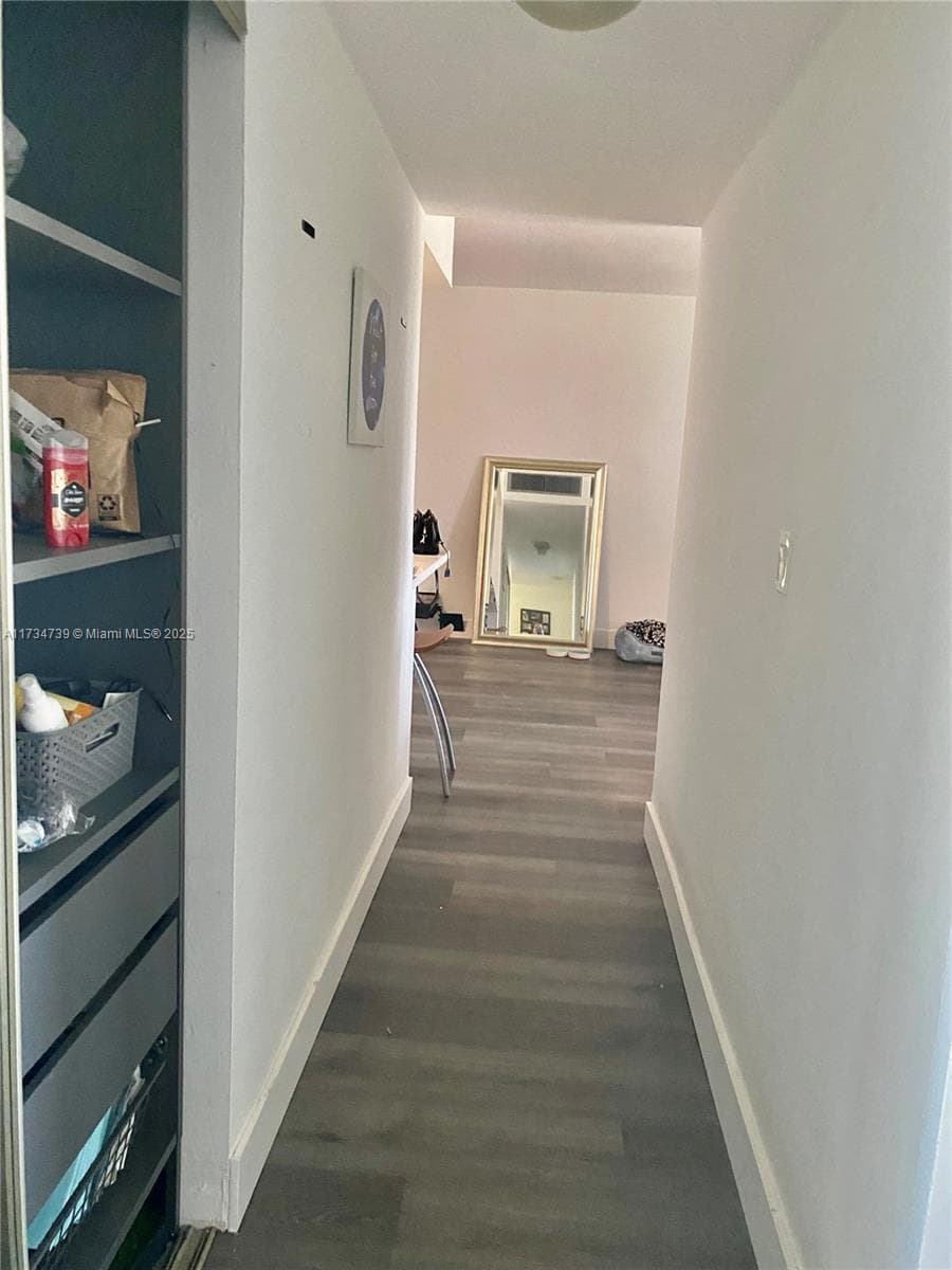 7441 Wayne Ave 6B photo 8