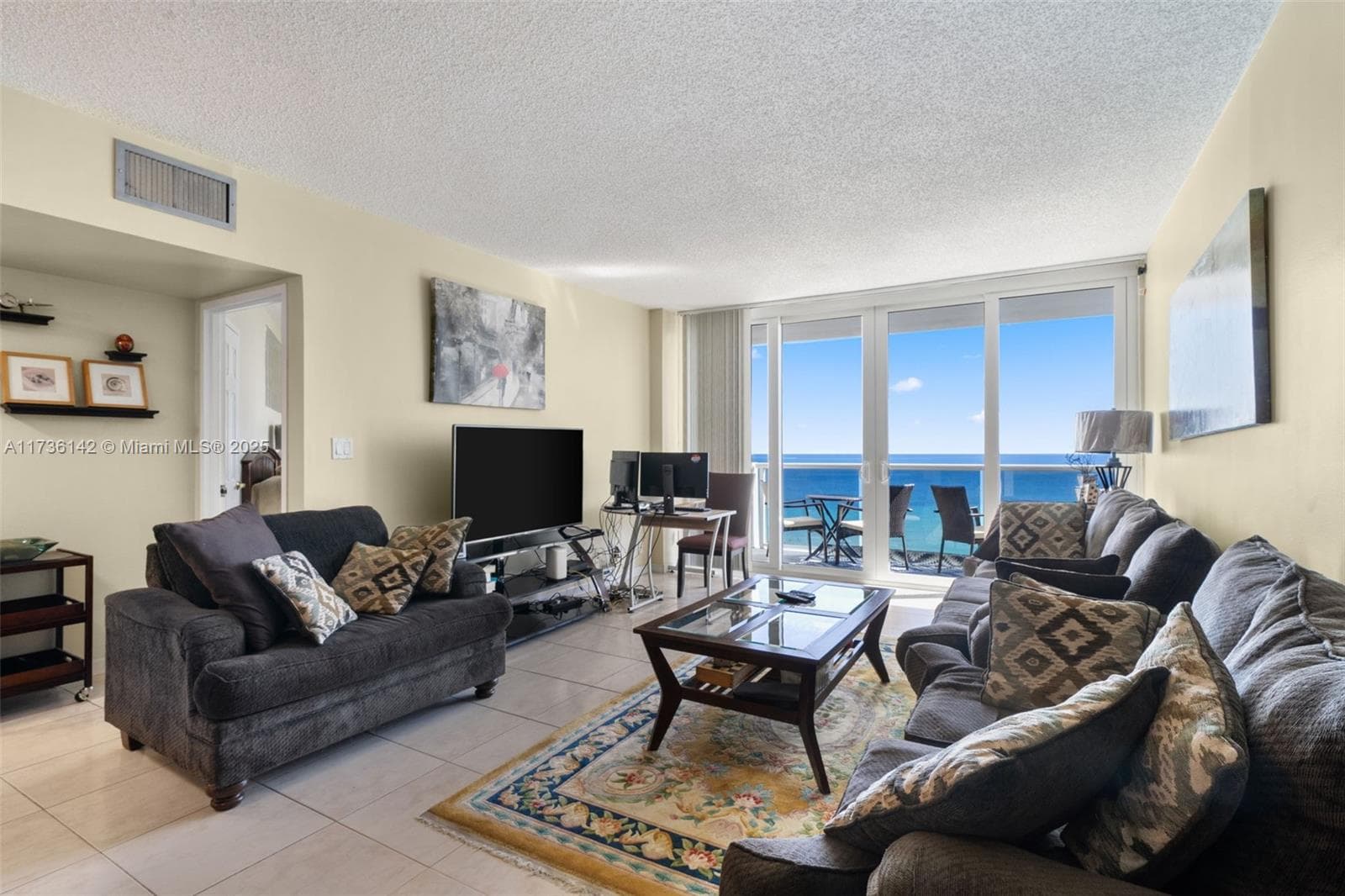3725 S Ocean Dr 1110 photo 6