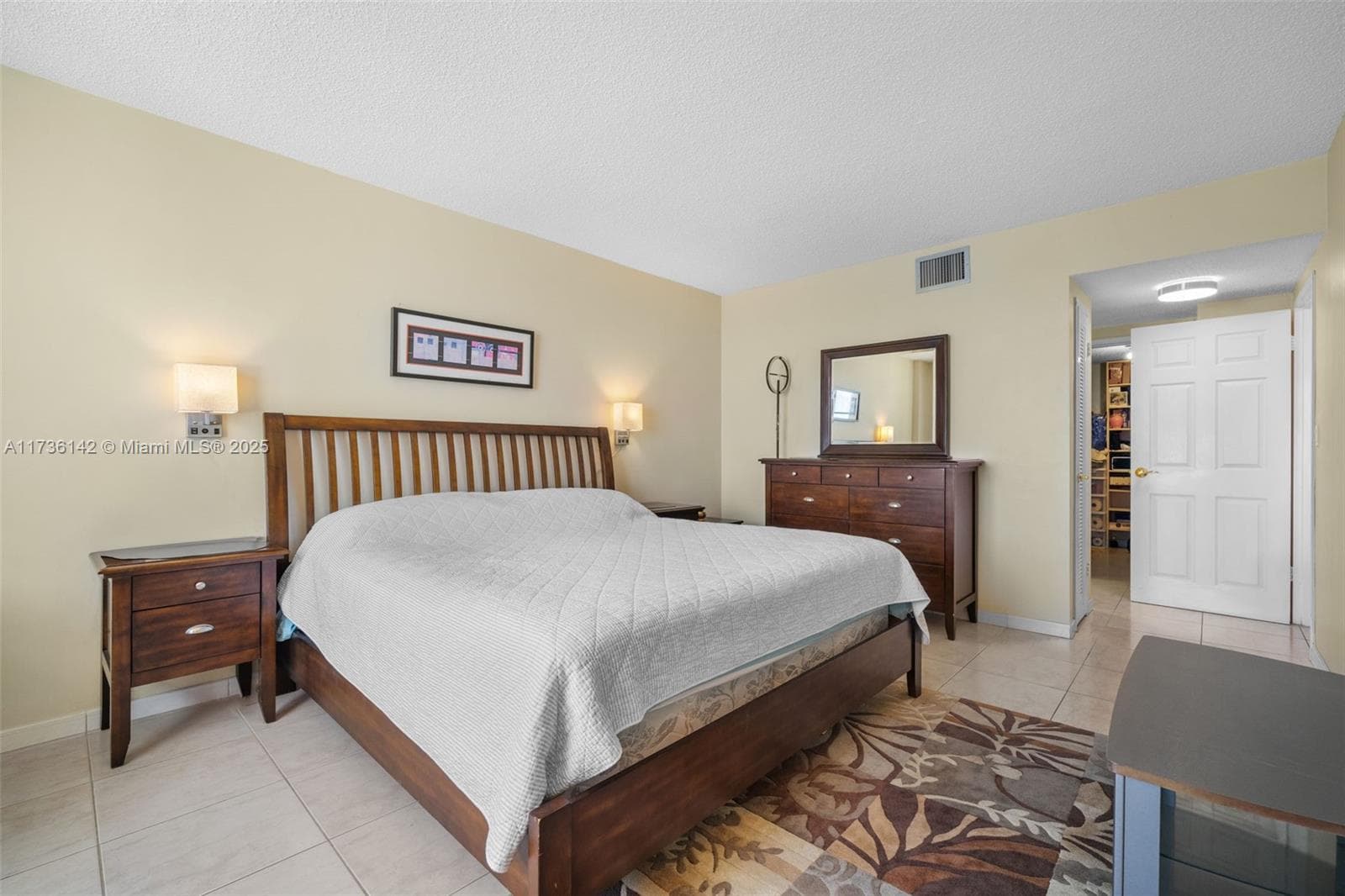3725 S Ocean Dr 1110 photo 13