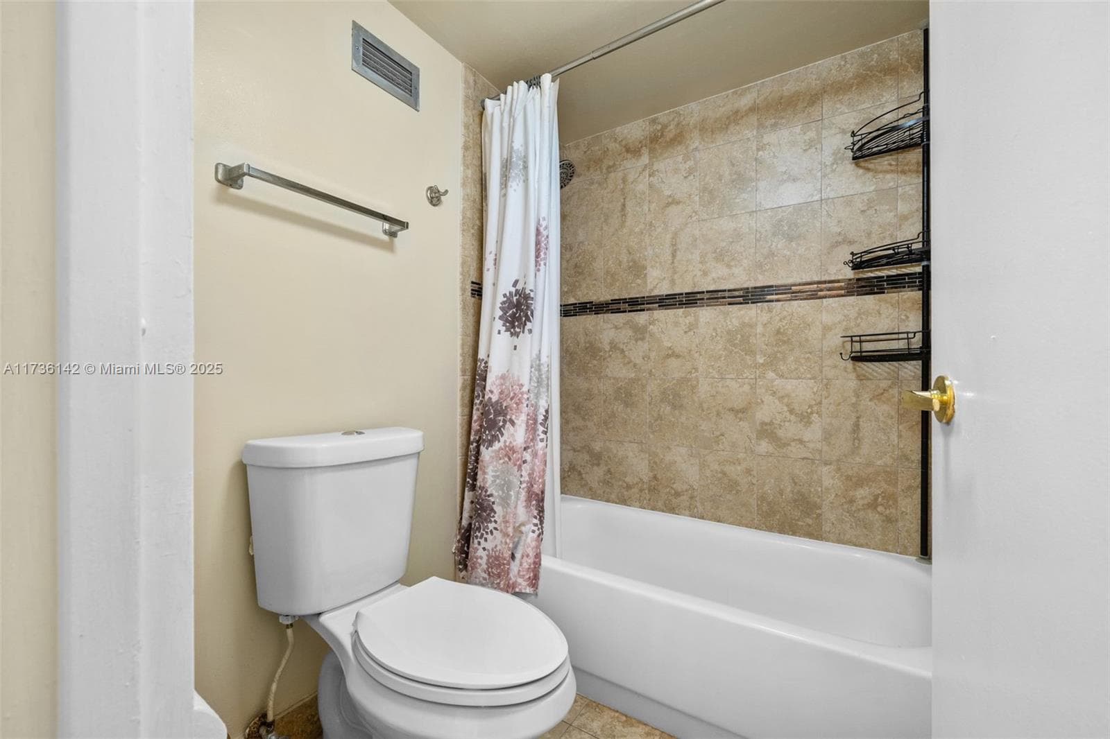 3725 S Ocean Dr 1110 photo 17