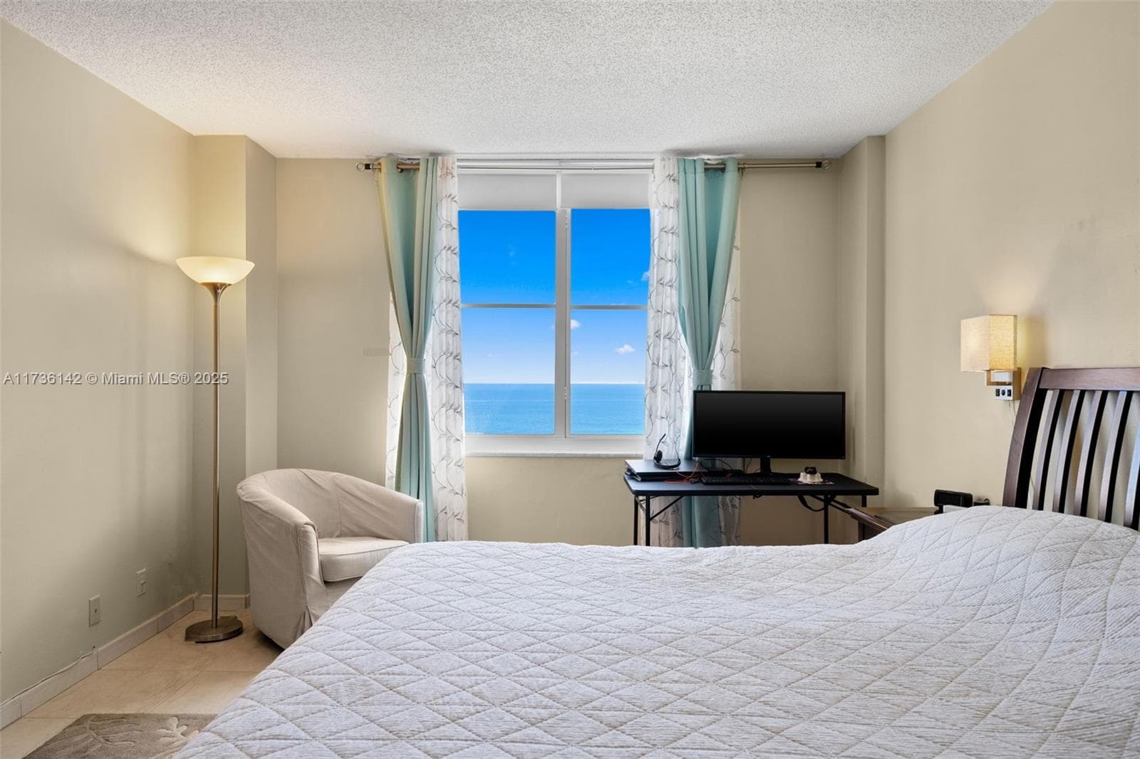 3725 S Ocean Dr 1110 photo 12